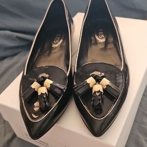 Tod's Black and Cream Flats with Bow Detail